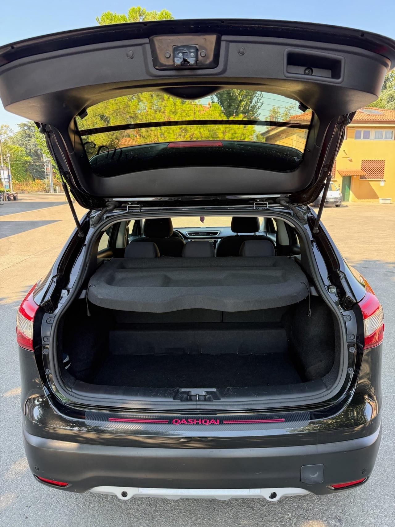 Nissan Qashqai 1.5 dCi Tekna Euro 6B