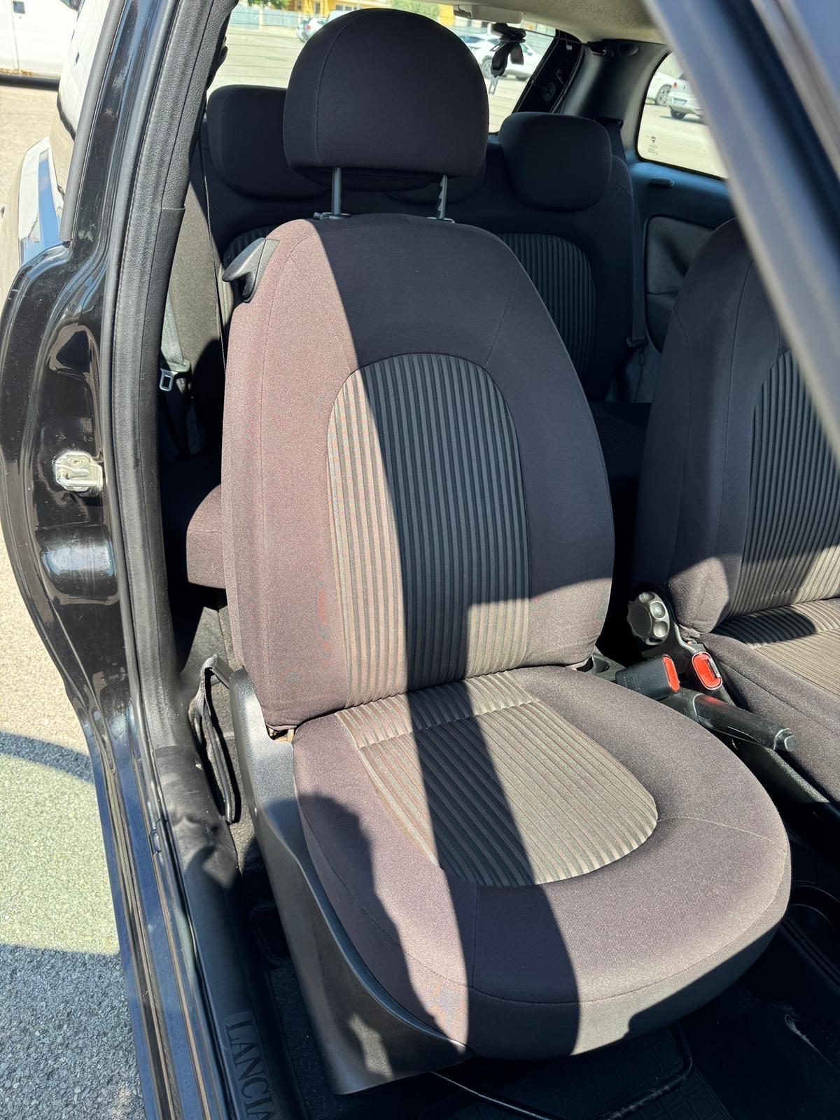 Lancia Ypsilon 1.4 Platino Ecochic GPL. Km 126.000