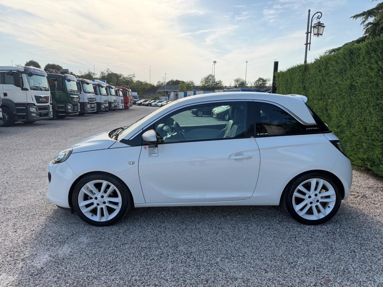Opel Adam 1.4 87 CV Glam