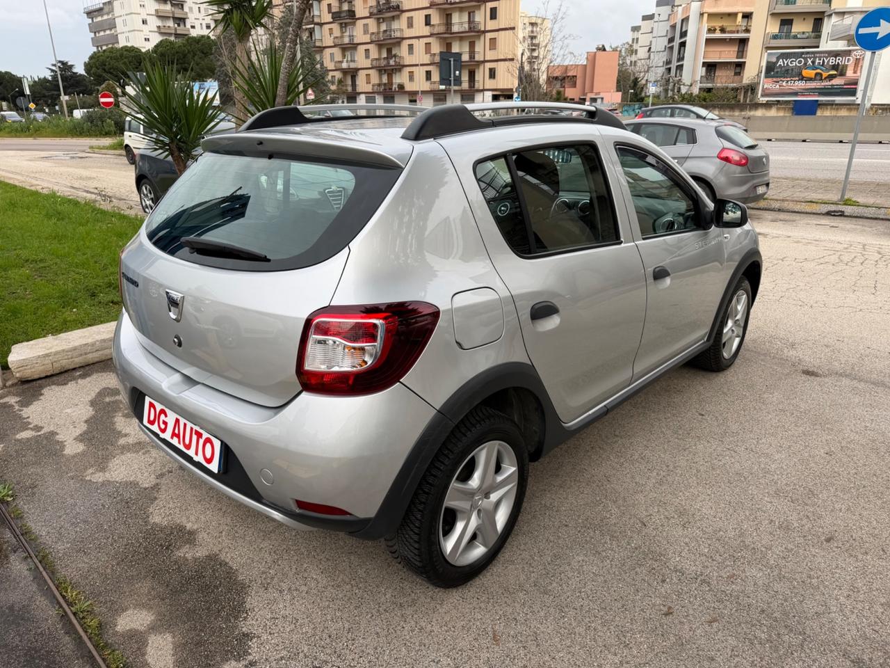 Dacia Sandero Stepway 0.9 benz GPL casa madre 2016