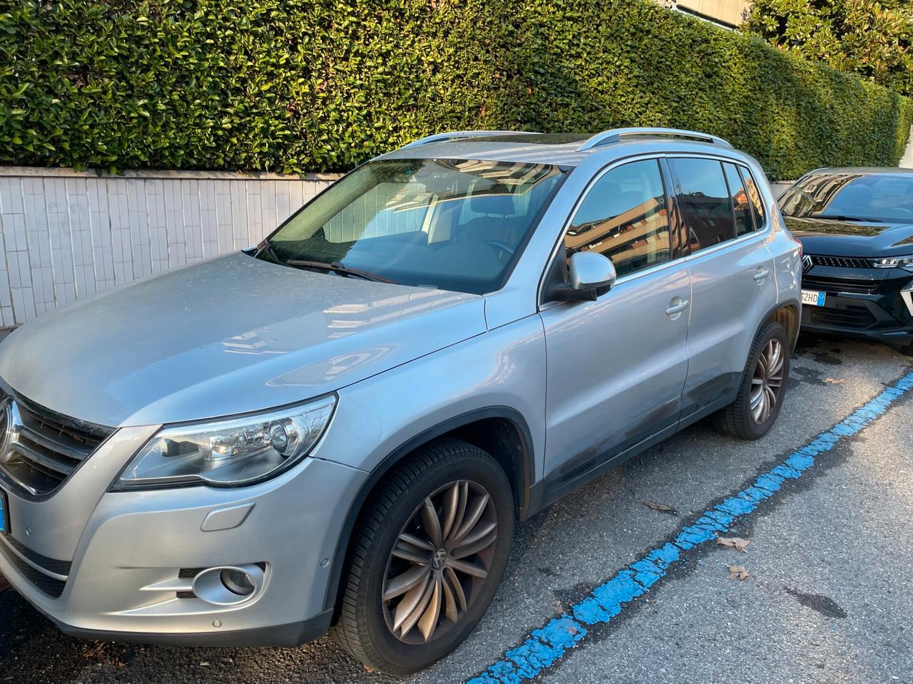 Volkswagen Tiguan 2.0 TSI 4MOTION tiptronic Sport & Style