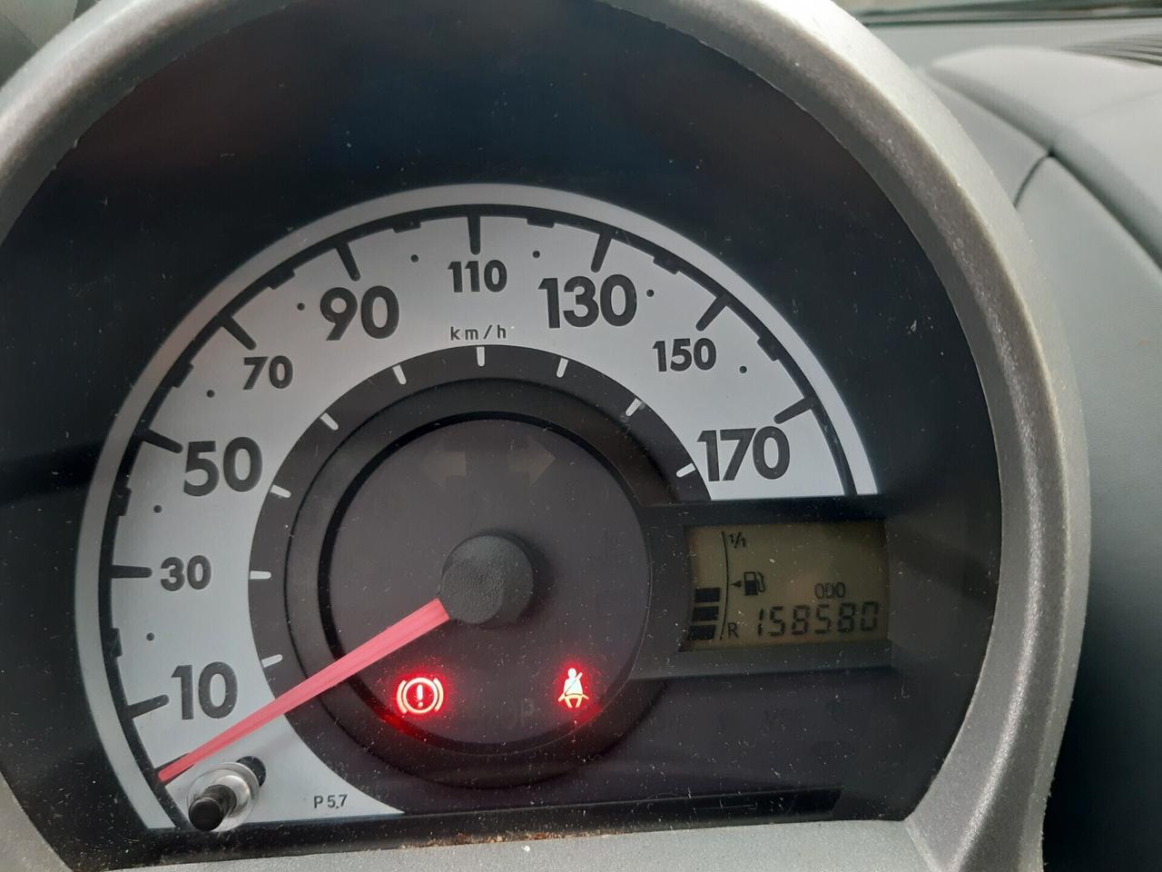 Peugeot 107 1.0 68CV 5p. Plaisir
