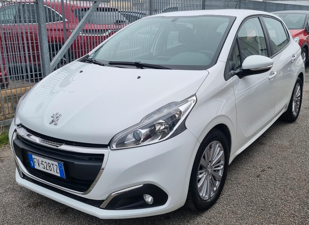 Peugeot 208 BlueHDi 100 S&S 5 porte Allure