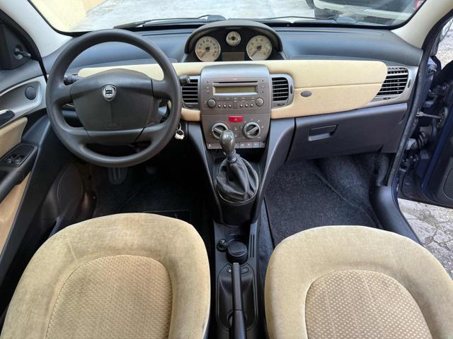 LANCIA Ypsilon 1.2 16V Platino