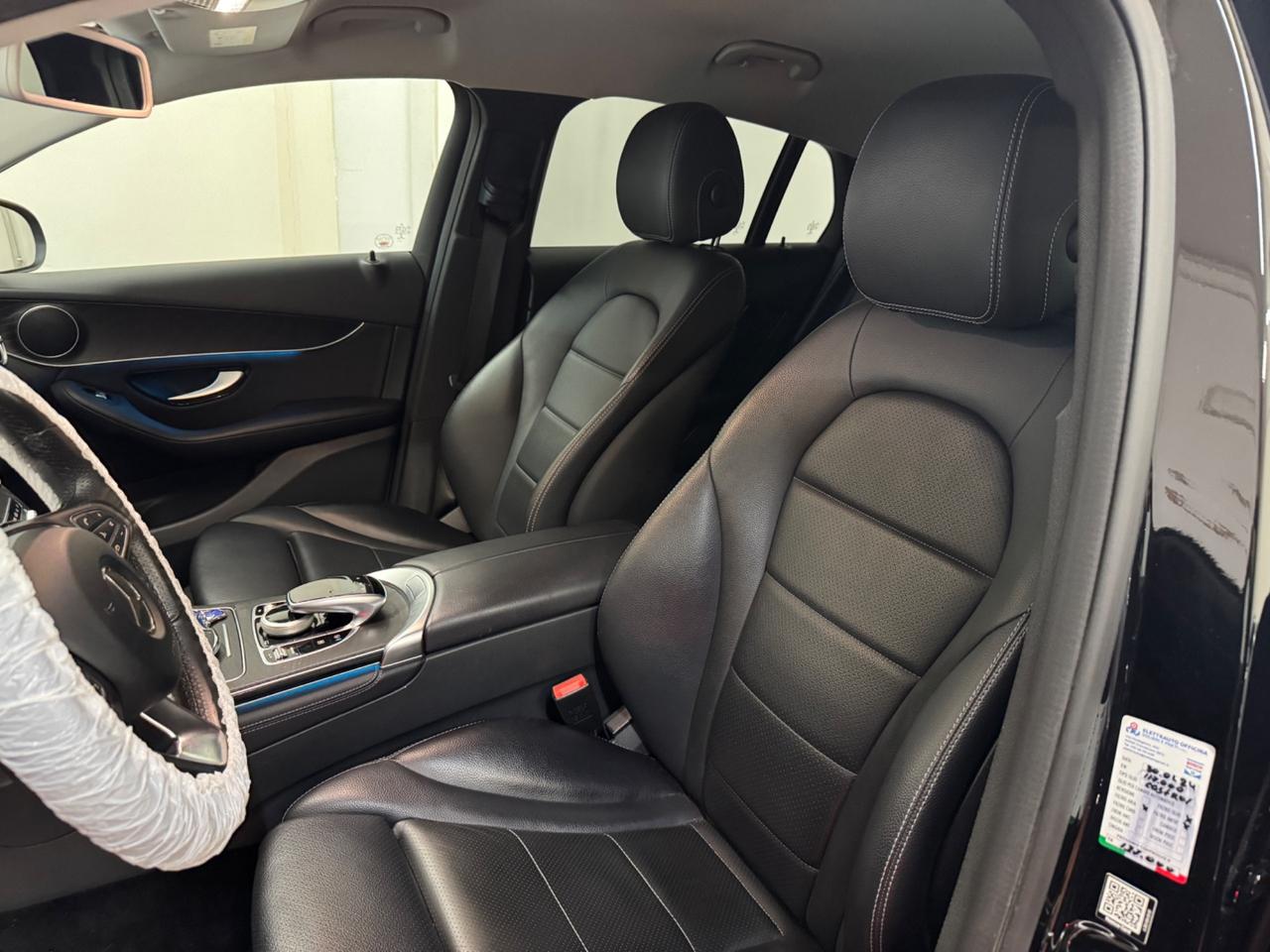 MERCEDES-BENZ GLC 220 d 4MATIC COUPE SPORT NIGHT EDITION