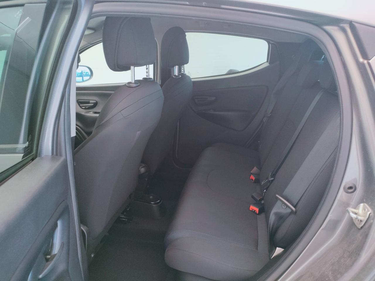 LANCIA Ypsilon III 2015 - Ypsilon 1.0 firefly hybrid Gold s&s 70cv