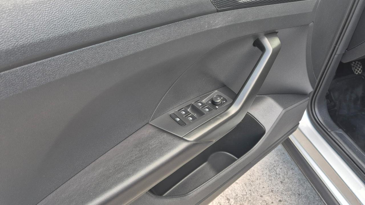 Volkswagen T-Cross 1.0 TSI Style BMT