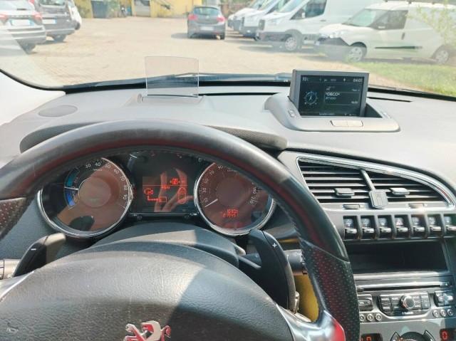 Peugeot 3008 2.0 hdi Hybrid4