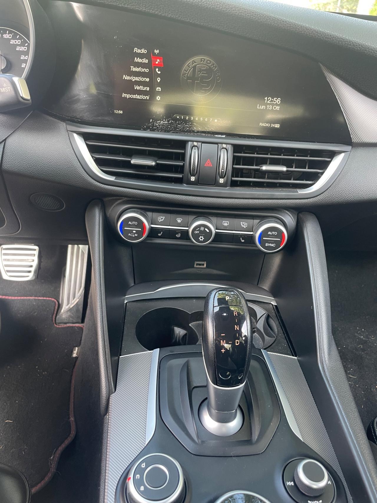 Alfa Romeo Giulia 2.2 Turbodiesel 210 CV Q4 Veloce