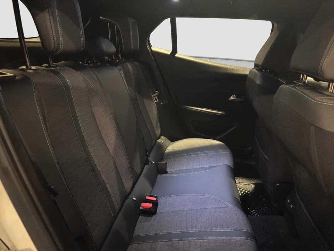 Peugeot 2008 BlueHDi 130 S&S EAT8 Allure 2023