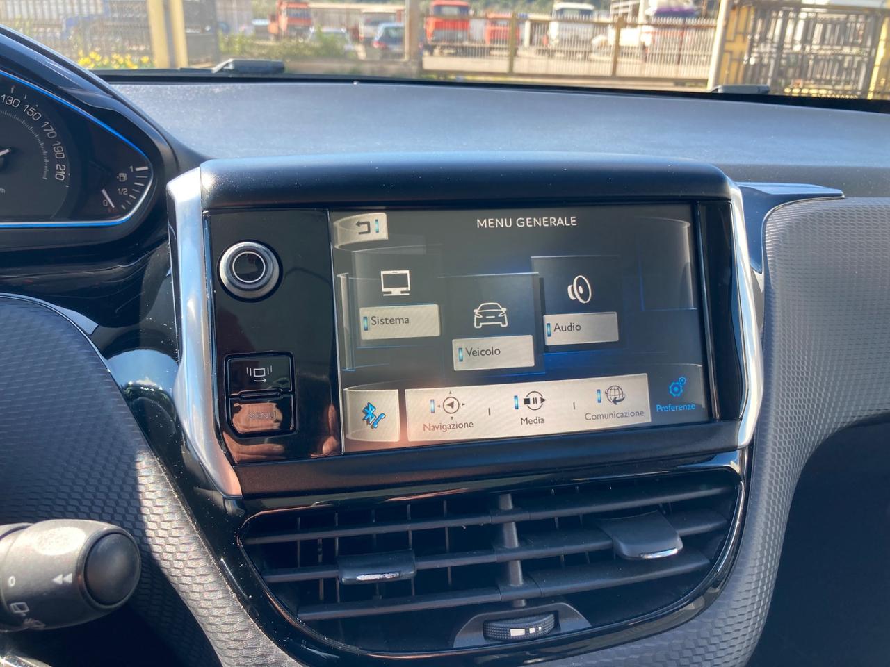 Peugeot 2008 1.6 e-HDi 115 CV Stop&Start Allure