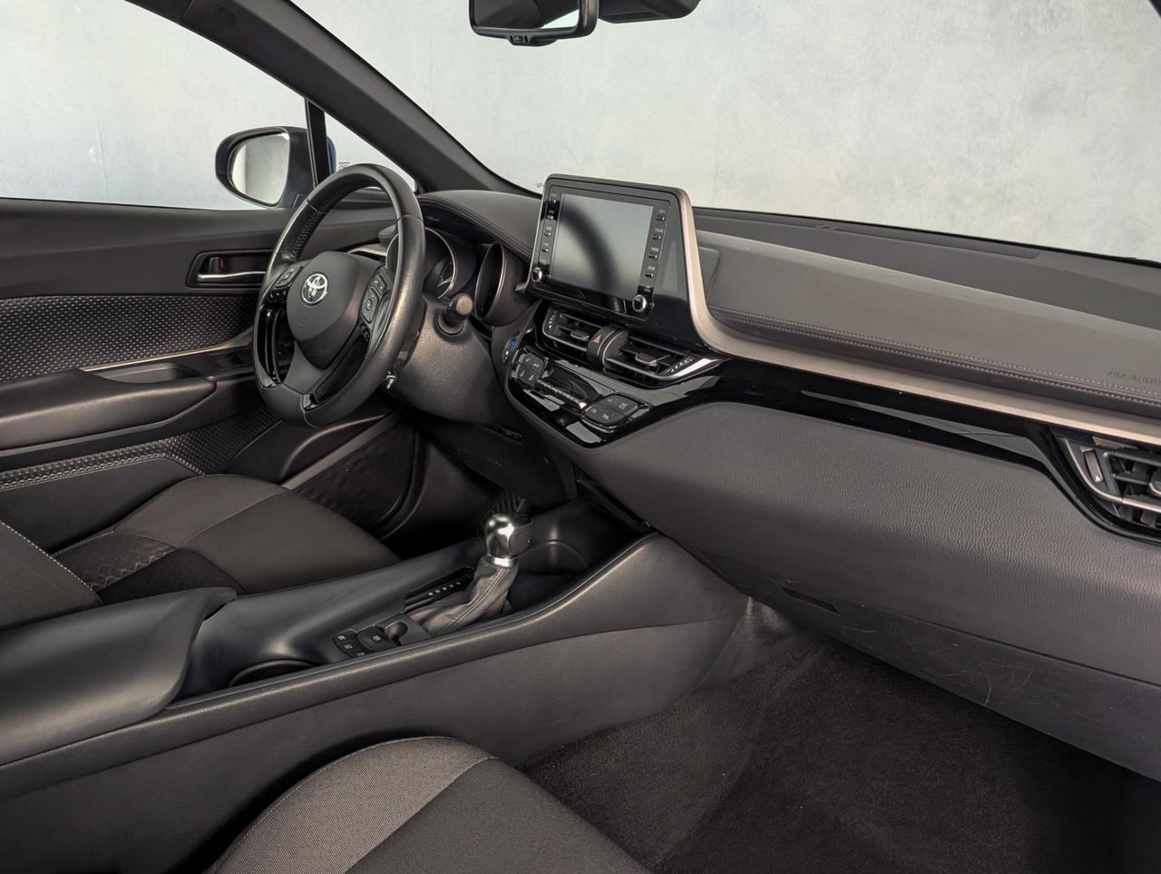 Toyota C-HR 1.8 Hybrid e-cvt Active
