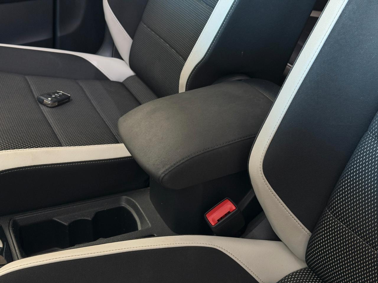 VOLKSWAGEN T-ROC 2.0cc 150Cv Tdi Sport 4motion dsg IVA ESPOSTA