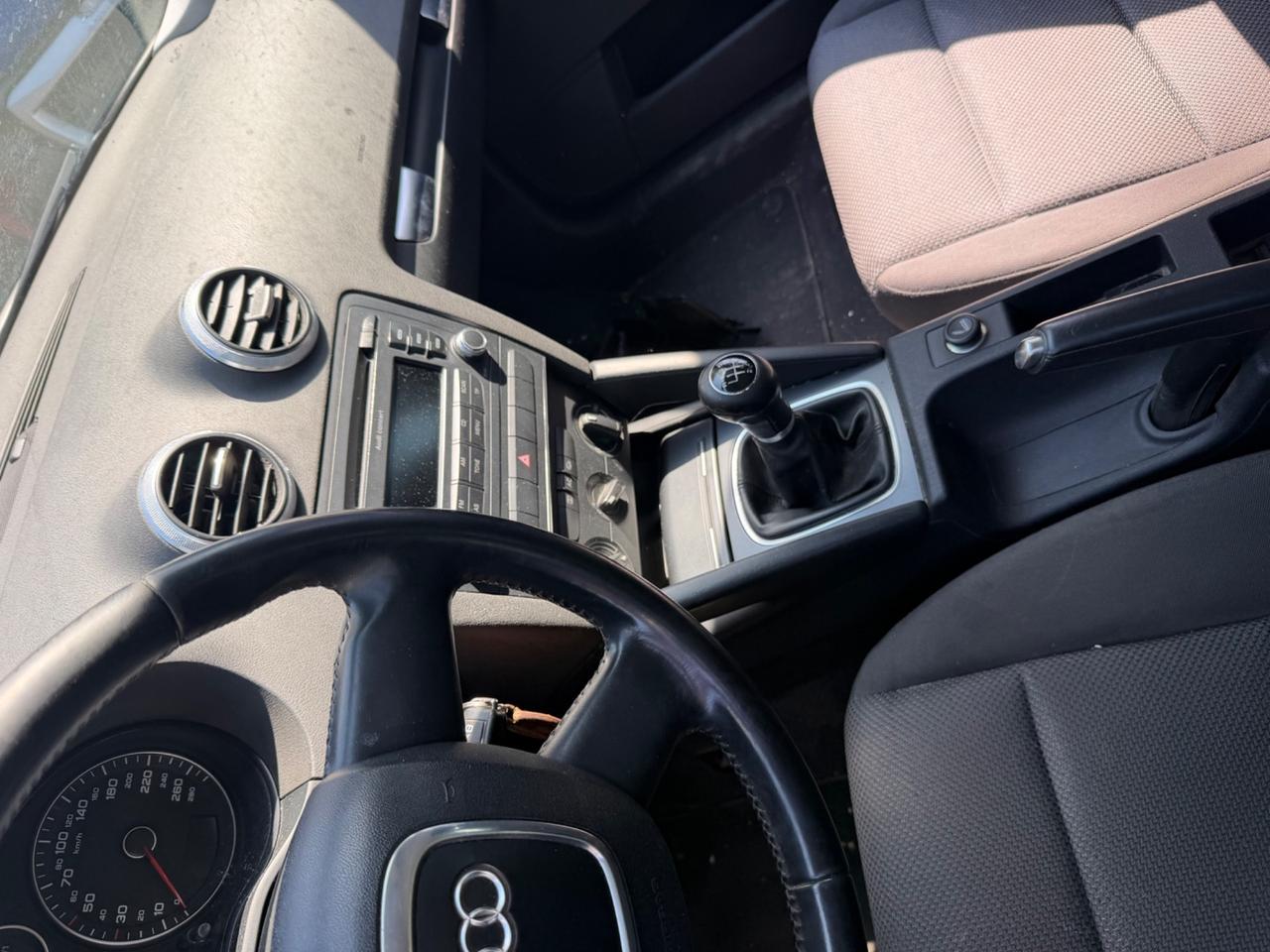 Audi A3 SPB 1.6 TDI 105 CV CR Ambiente