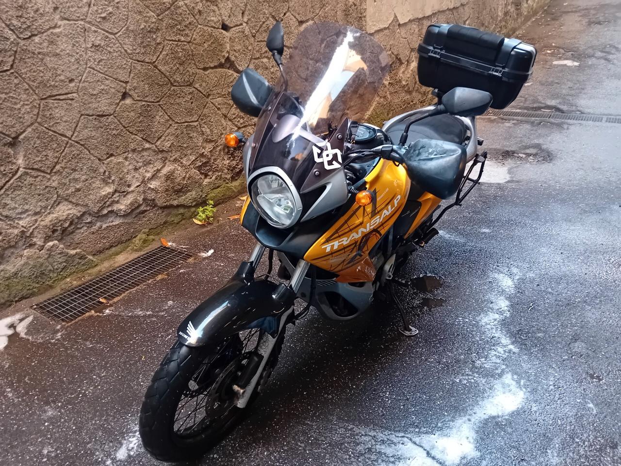 Honda Transalp XL 700 V