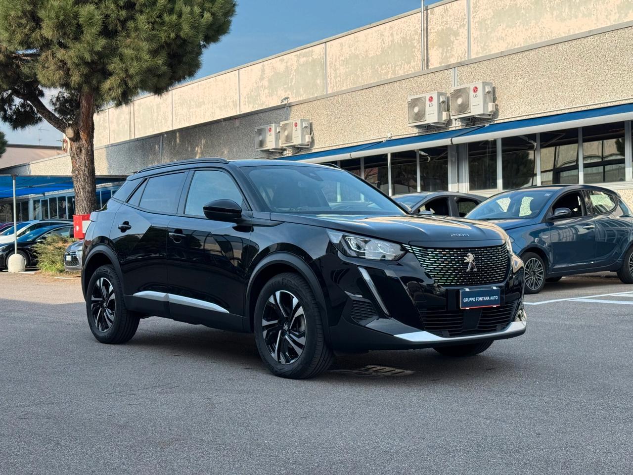 Peugeot 2008 PureTech 100 S&S Allure Pack