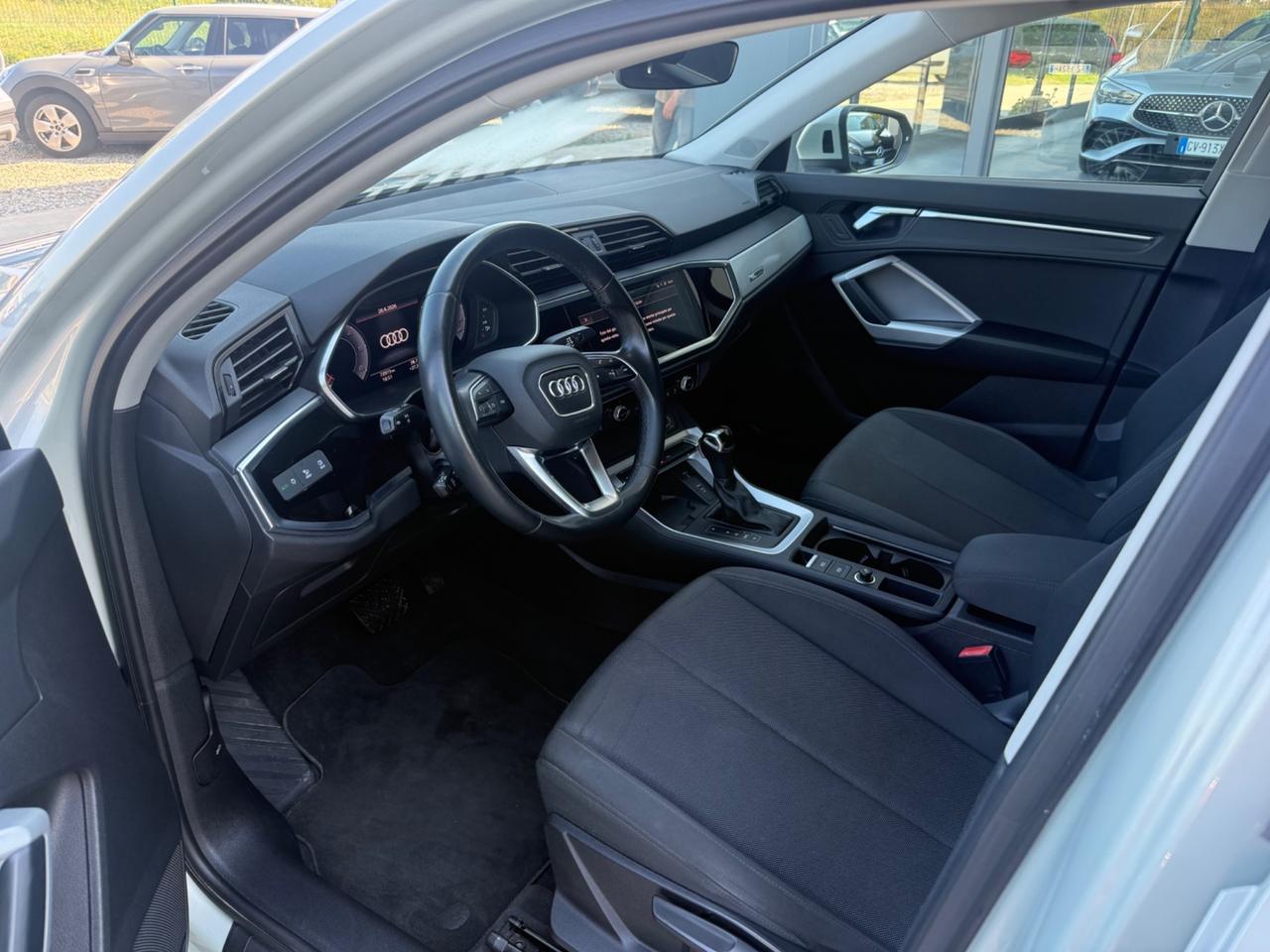 Audi Q3 SPB 35 TDI S tronic Business Plus