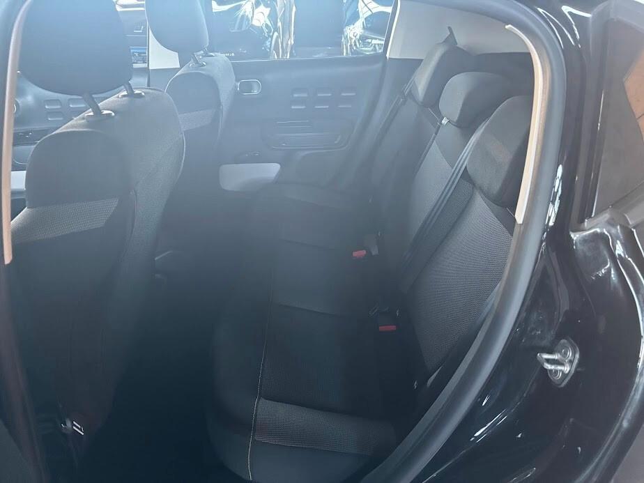 Citroen C3 PureTech 83 cv Shine