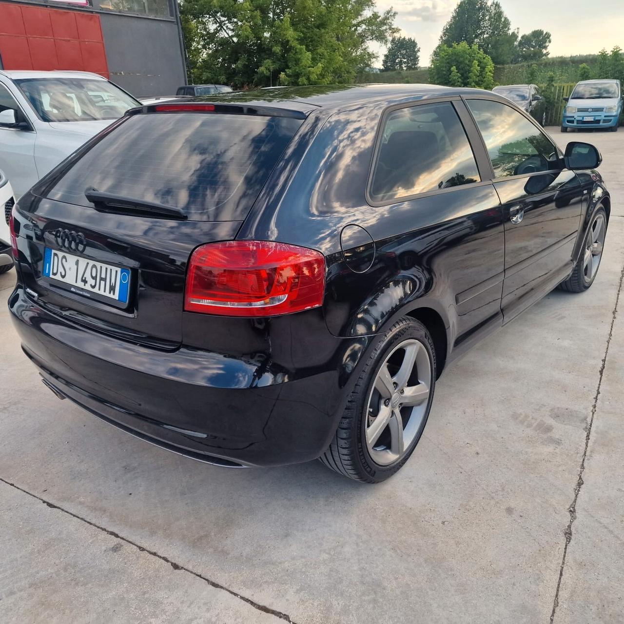 Audi A3 1.9 TDI 3 porte S-LINE INTERNO ED ESTERNO STUPENDA