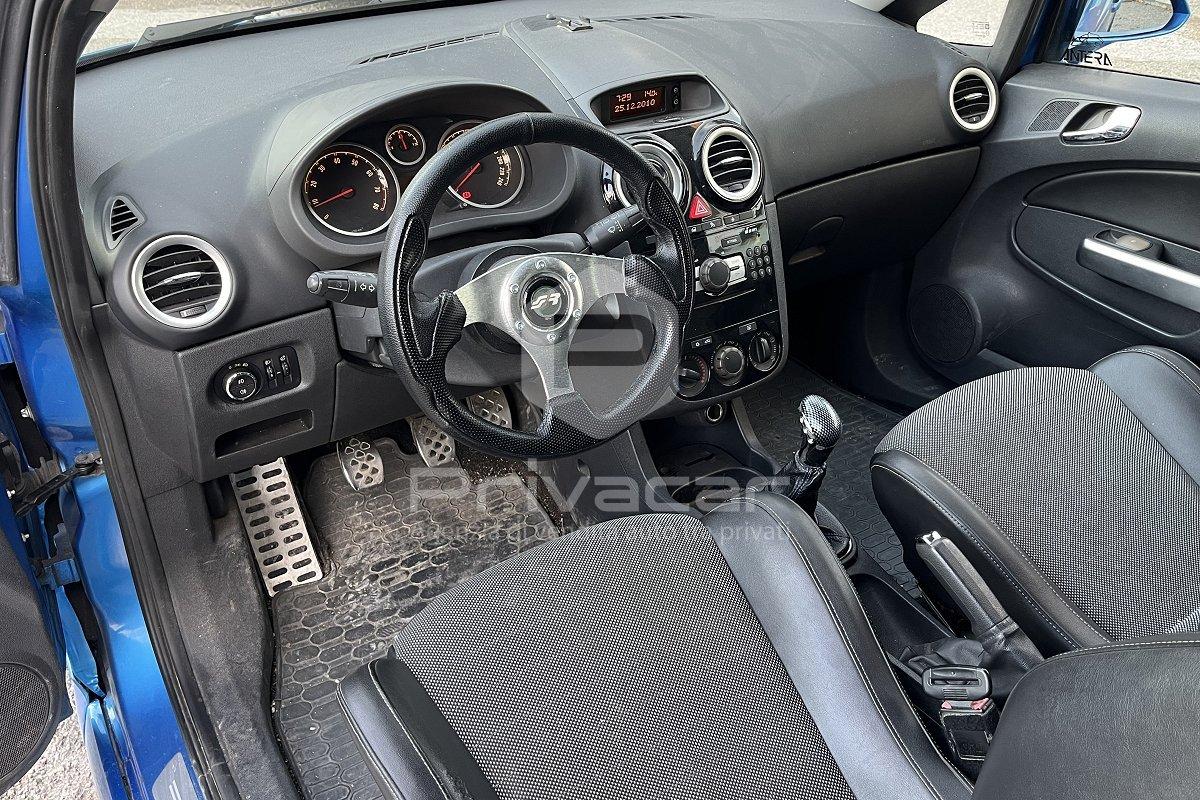 OPEL Corsa 1.6 T 192CV 3 porte OPC