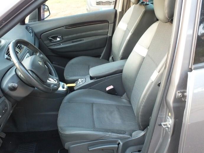 Renault Scenic 1.5 dCi*7 POSTI*UNIPRO*NAVI e BLUETOOTH di SERIE*