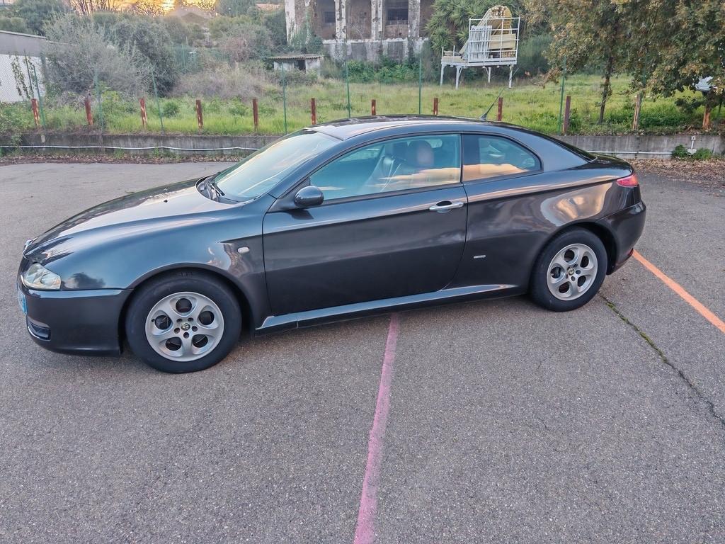 Alfa Romeo GT 1.9 Diesel