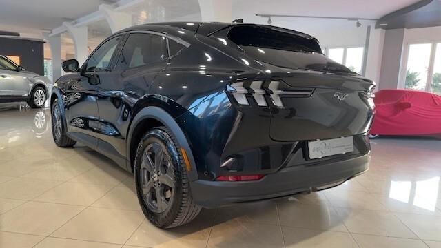 Ford Mustang Mach-E Extended Range 294 CV