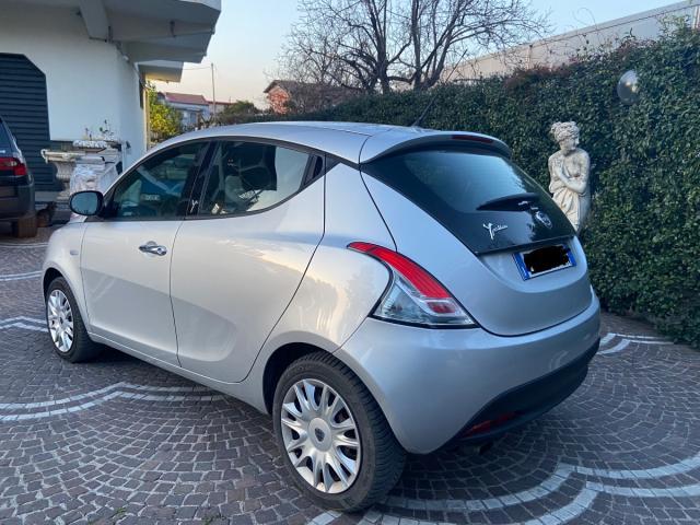 LANCIA Ypsilon 1.3 MJT 16V 95 CV 5 porte S&S Silver