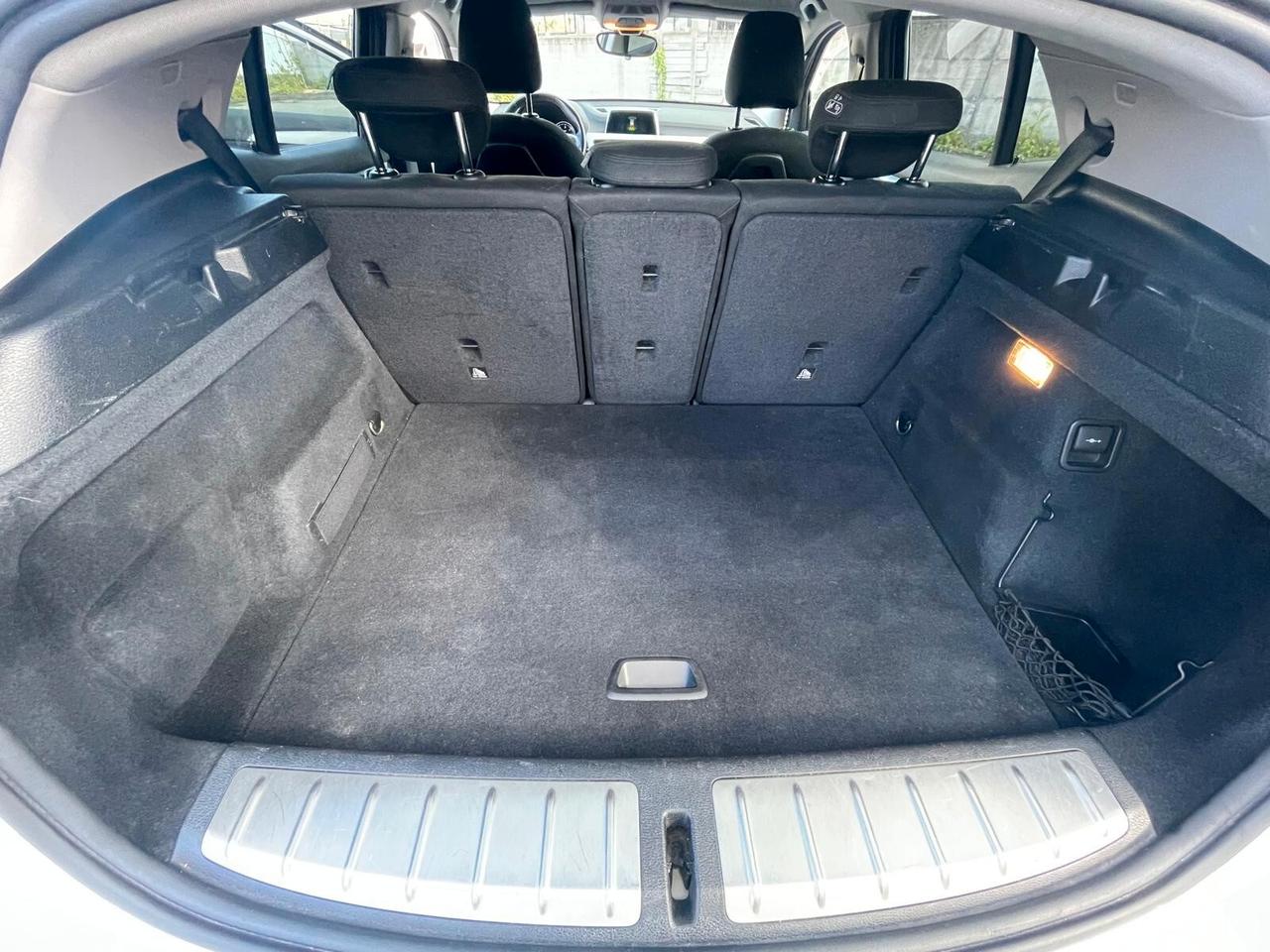 Bmw X2 sDrive18d Business-X FULL LED