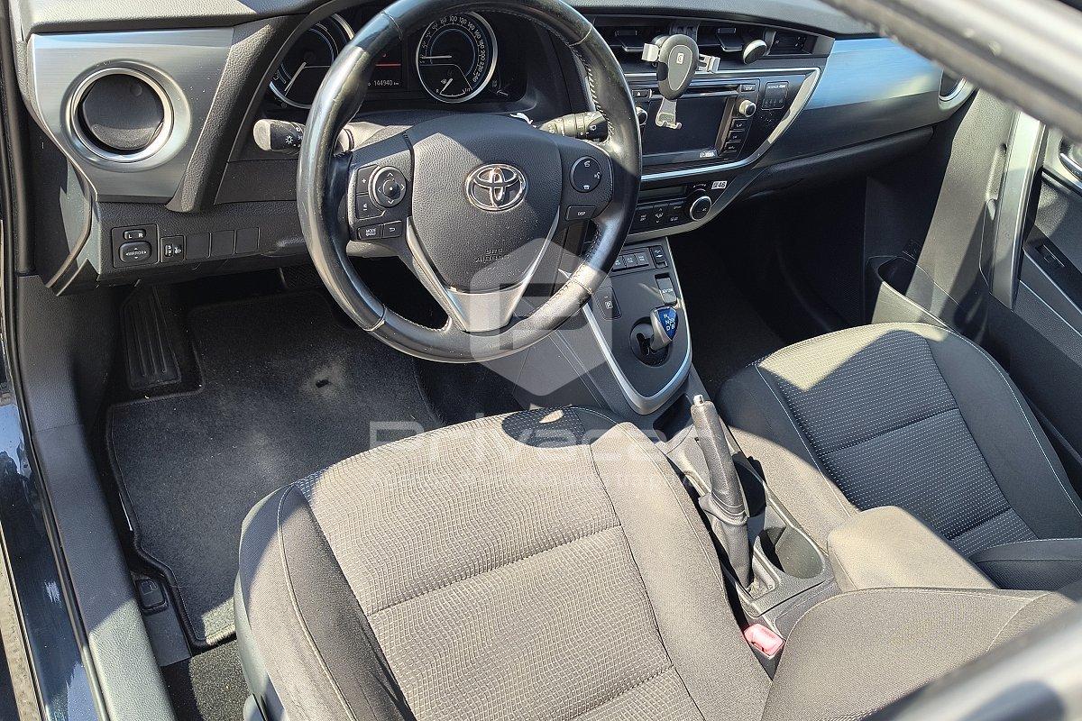 TOYOTA Auris 1.8 Hybrid Active