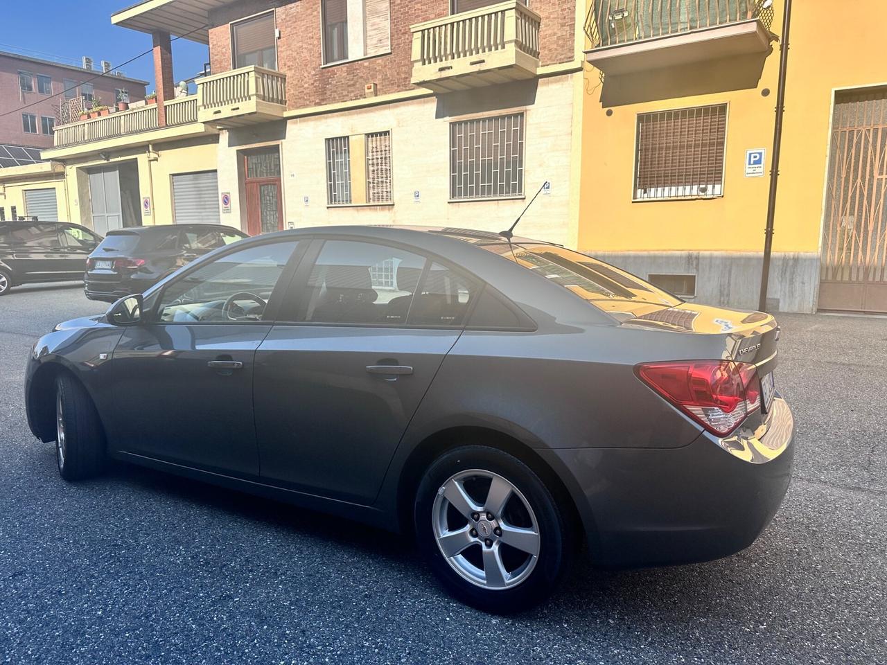Chevrolet Cruze 1.8 4 porte LT GPL fino 2032 pochi km