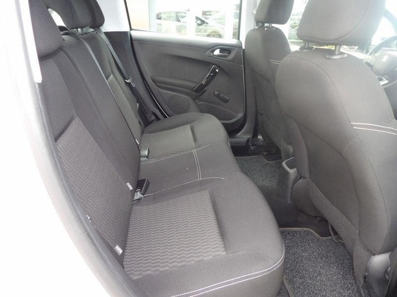 Peugeot 208 208 5p 1.5 bluehdi Active s&s 100cv 5m