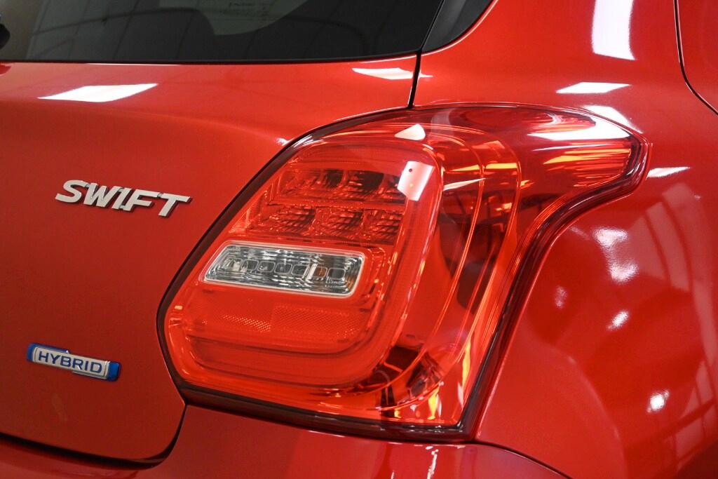 SUZUKI Swift (2017-2024) Swift 1.2 Hybrid Top
