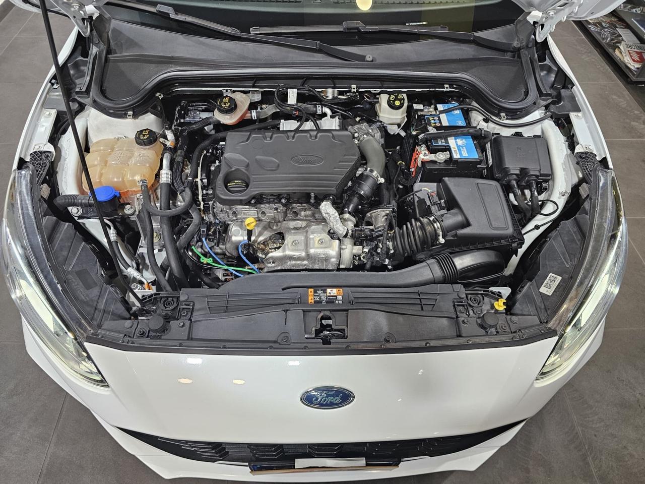 Ford Focus 1.5 TDCi 120 CV ST Line