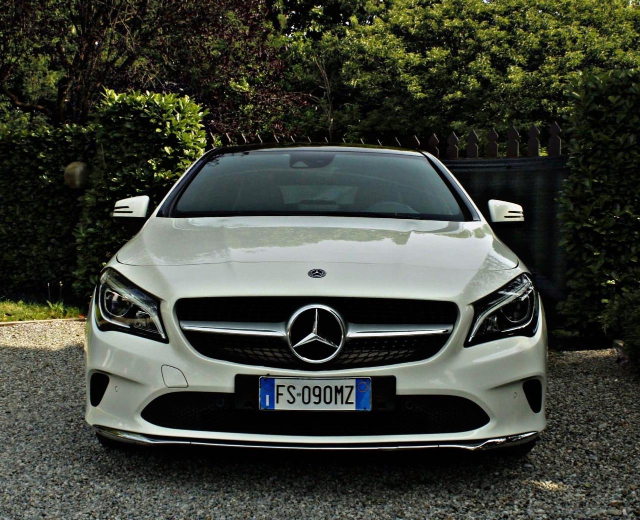 Mercedes-benz CLA 200 S.W. Business
