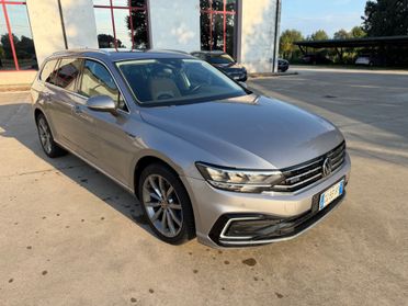 Volkswagen Passat Variant 1.4 GTE DSG Plug-In-Hybrid