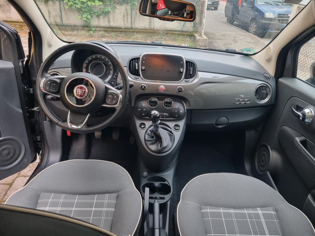 Fiat 500 1.2 Lounge 69 cv anno 11/2017 km 60000