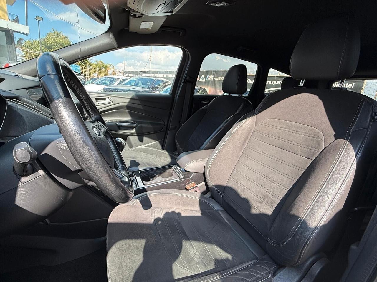 FORD KUGA 2.0 TDCI 150 CV S&S 2WD ST-LINE