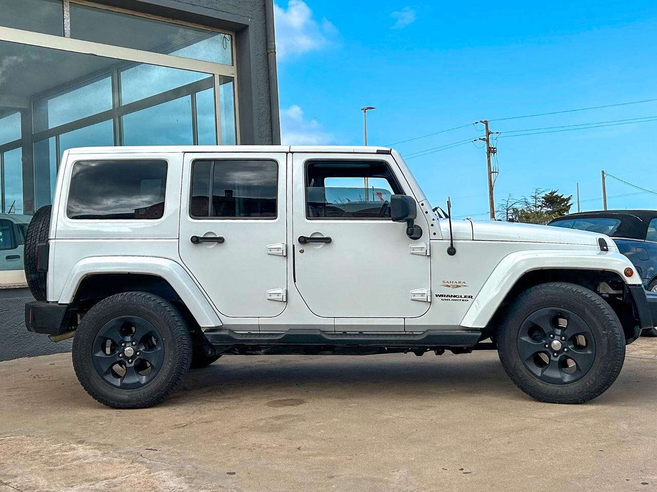Jeep Wrangler Unlimited 2.8 CRD DPF Sahara Auto