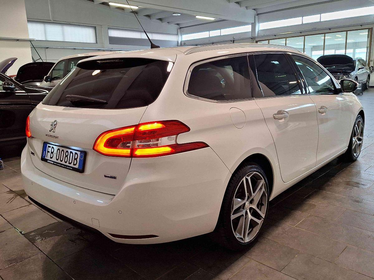 PEUGEOT 308 SW 1.6 bluehdi GT Line 120cv - TETTO PANORAMICO - VETRI SC. GARANZIA