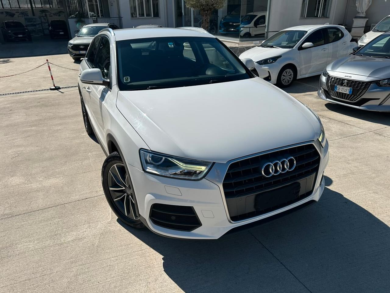 Audi Q3 2.0 TDI 120 CV