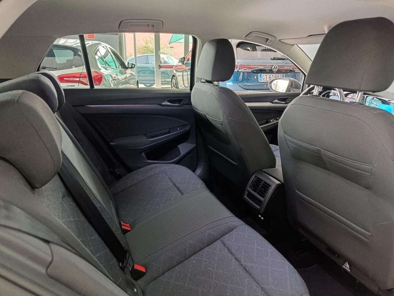 Volkswagen Golf Benzina/Ibrida Automatica