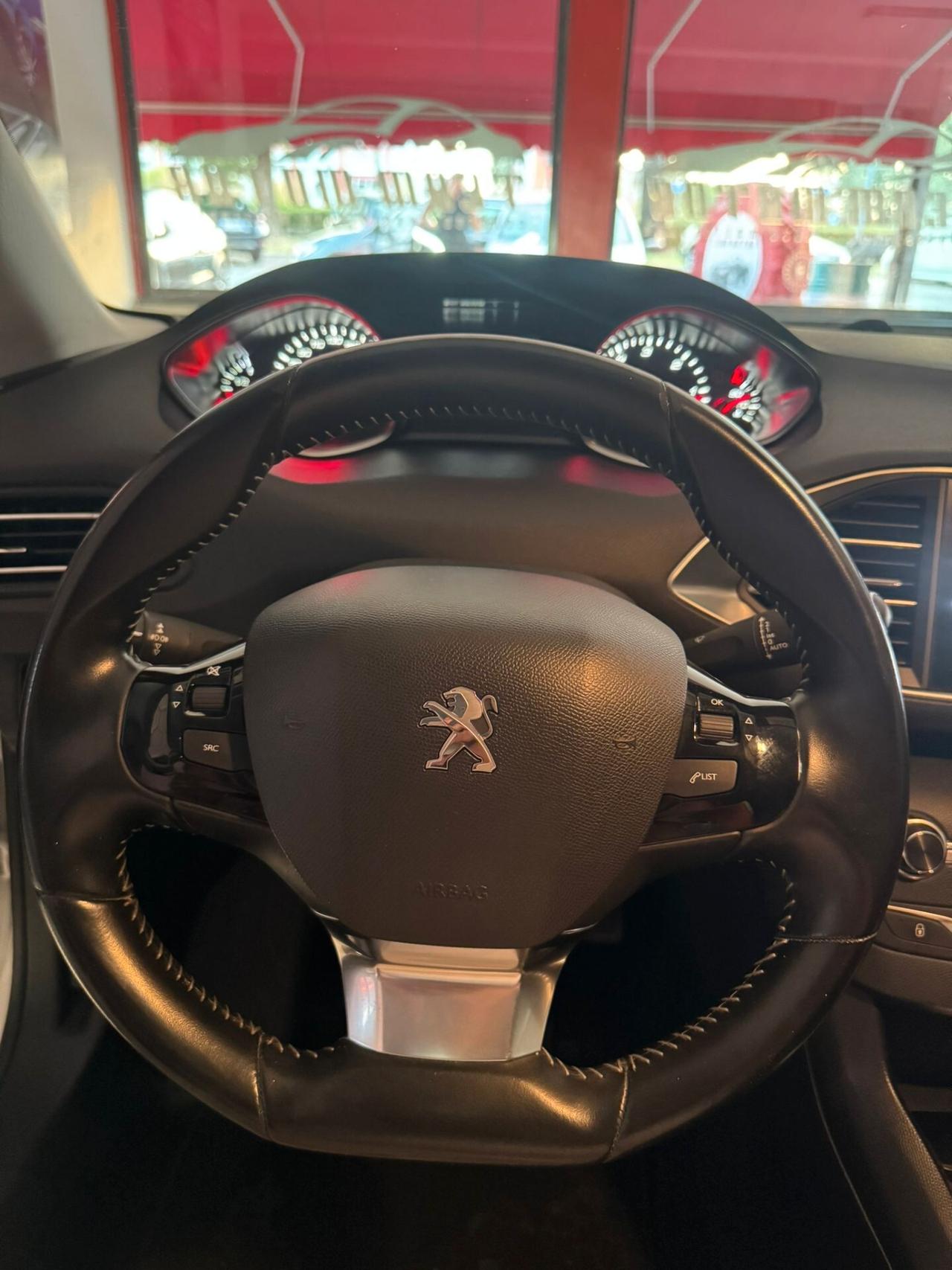 Peugeot 308 BlueHDi 100 S&S SW Business