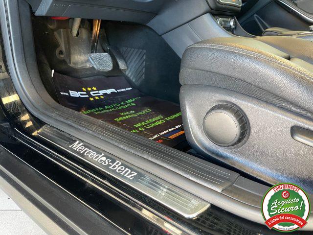 MERCEDES-BENZ GLA 200 d Aut. Sport *TETTO*PELLE*CAMERA