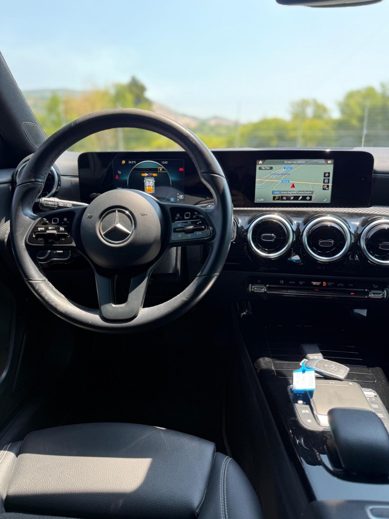 Mercedes-benz A 180 A 180 d Automatic Sport