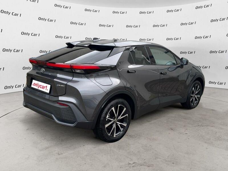 Toyota C-HR 2.0 P-HEV BUSINESS