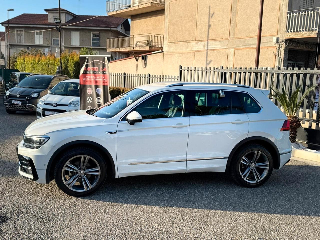 Volkswagen Tiguan 2.0 TDI SCR DSG R LINE