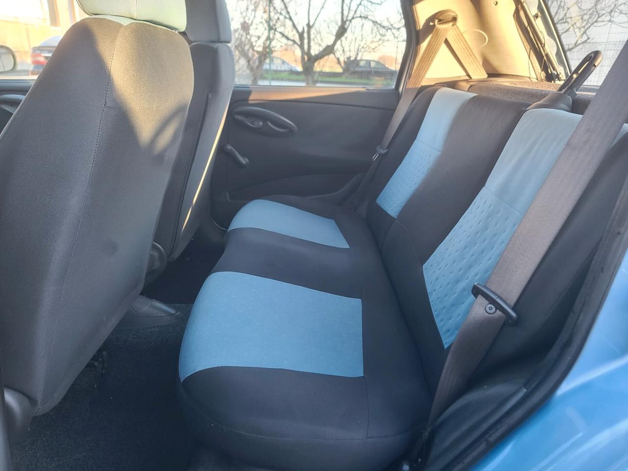 Fiat Punto 1.200 BENZ 5P X NEOPATENTATI