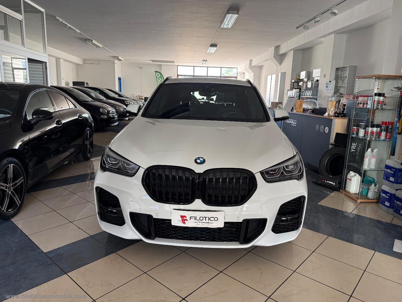BMW X1 xDrive20d Msport AUTO KM 75.260 PACK TOTAL BLACK - CERCHI DA 19