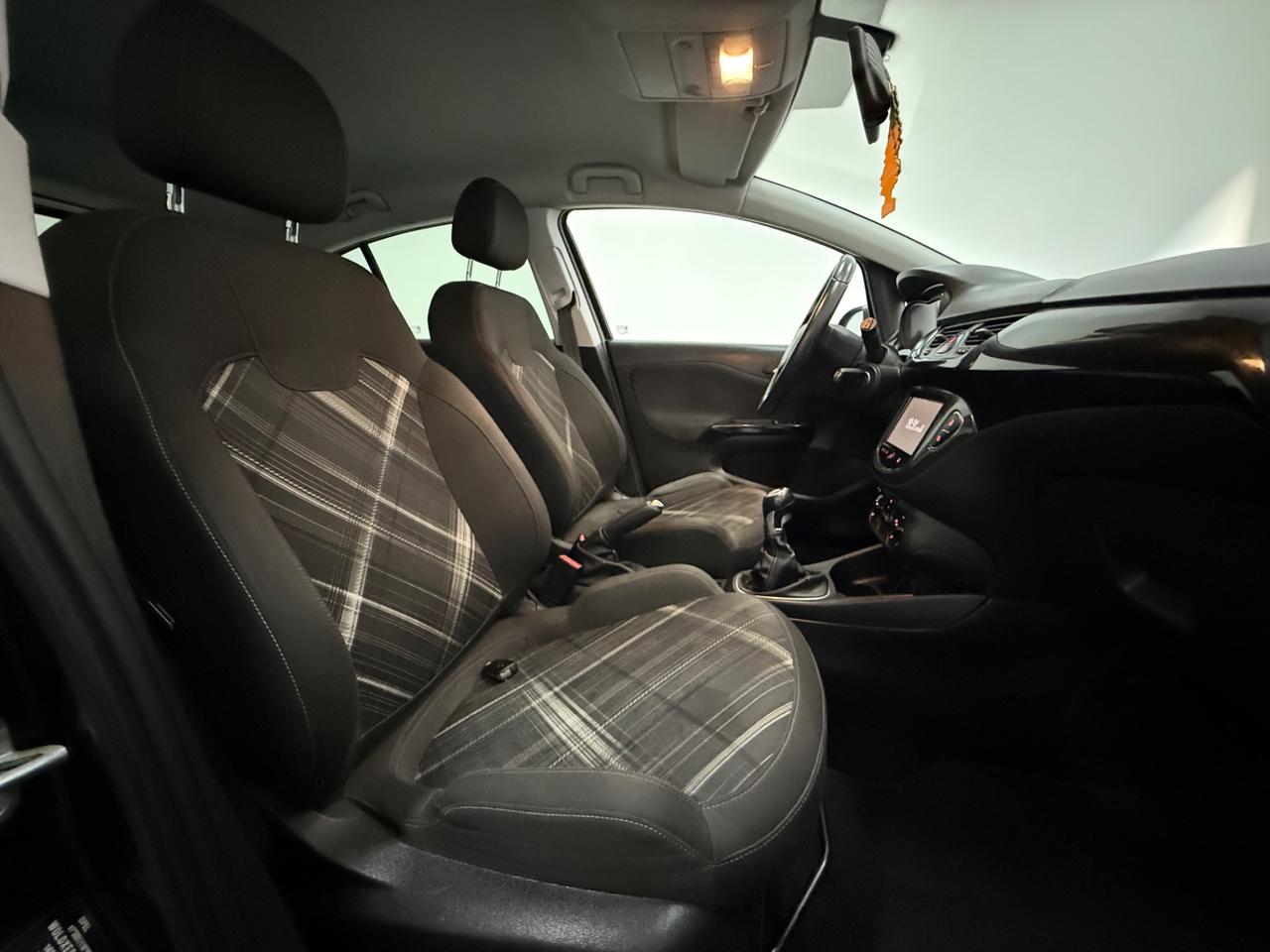 Opel Corsa 1.2 5 porte Edition PER COMMERCIANTI
